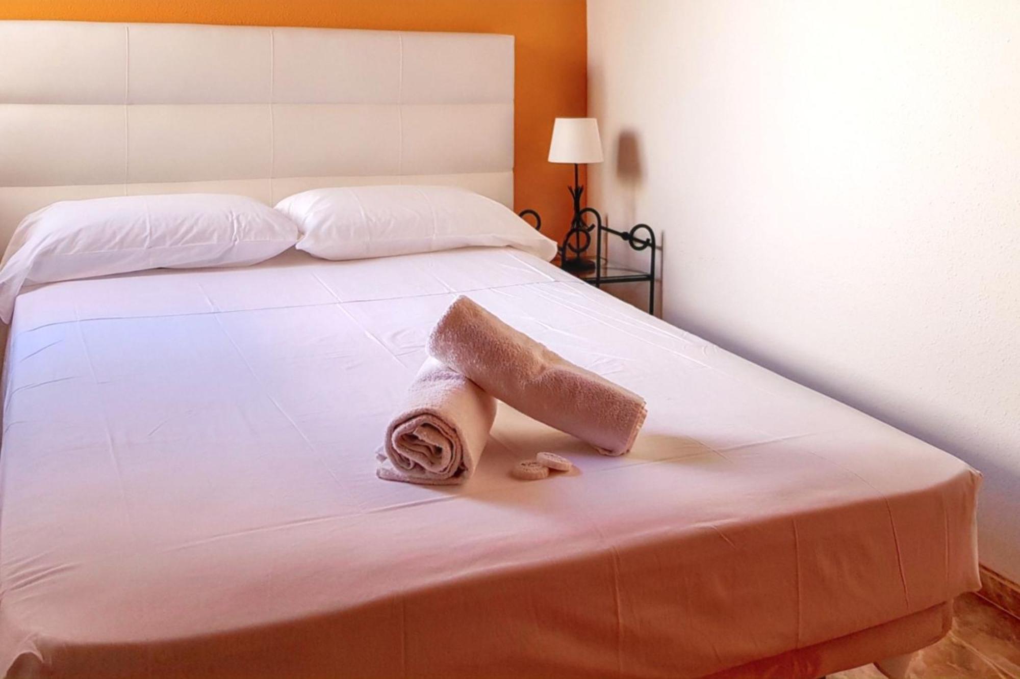 Modern Apartment In Puerto De Santiago - 65 Sqm - Mountain View Bagian luar foto