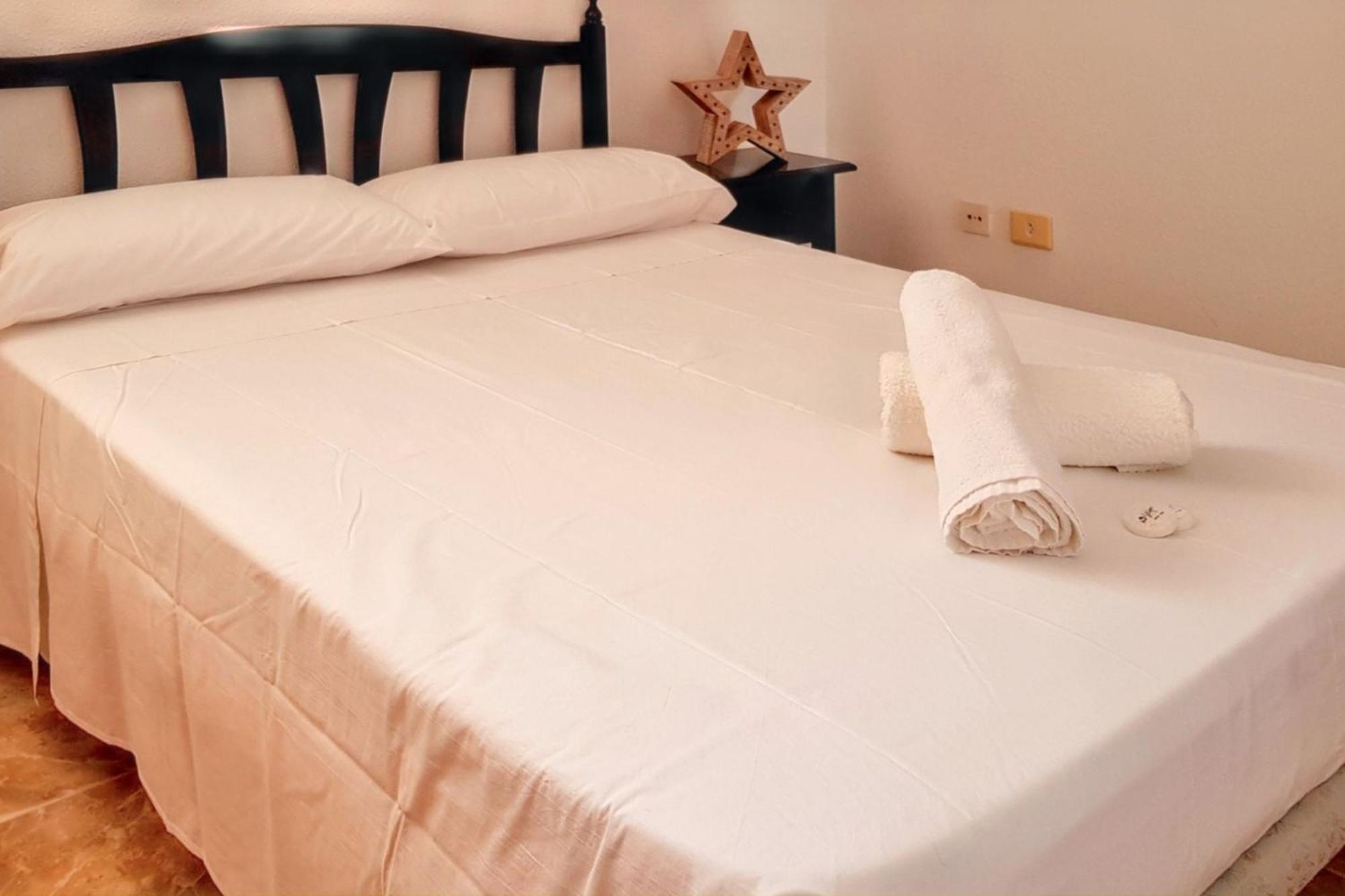 Modern Apartment In Puerto De Santiago - 65 Sqm - Mountain View Bagian luar foto